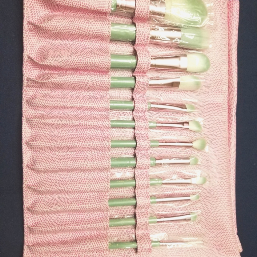 Royal and Langnickel - Brush Set